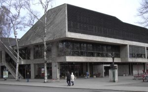 Norrköping stadsbibliotek. Foto: Thuresson (Wikimedia Commons CC-BY-2.0)